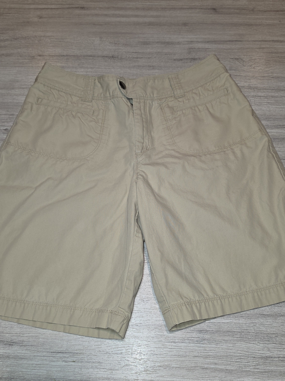 Vintage Patagonia Outdoor 8in Shorts Women's Tan Size 8